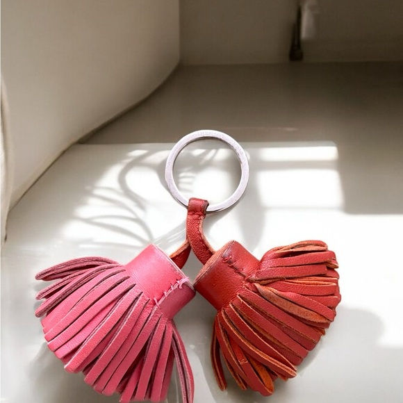 Hermès Rose Sakura/Framboise Lambskin Leather Carmen Uno-Dos Key Ring